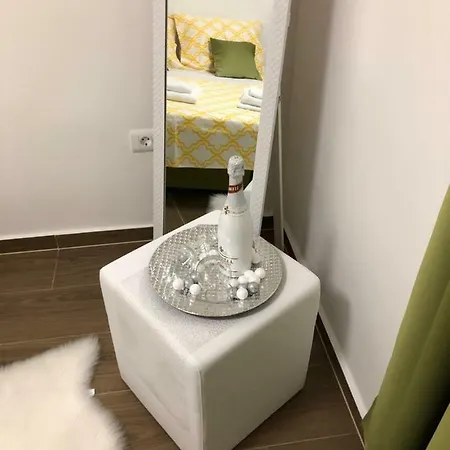 Sunset Gold Apartment *